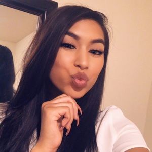 Meet your Posher, Destiny